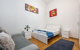 M&M Apartment - Ferenciek Tere